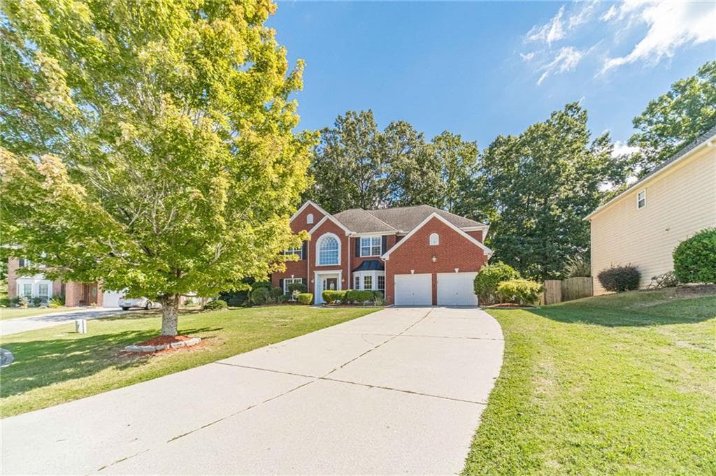 5 bedroom, 4 bathroom, 3,491 sq ft single family residence for sale at 775 Martin Field Drive, Lawrenceville, GA 30045 — photo 4