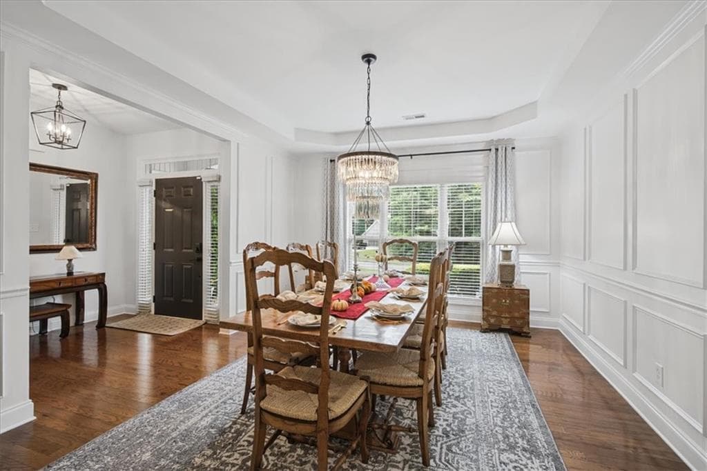 4 bedroom, 3 bathroom, 2,734 sq ft single family residence for sale at 32 Meadow View Glen, Newnan, GA 30265 — photo 9