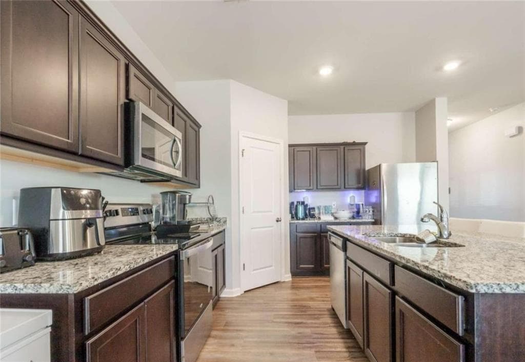 4 bedroom, 3 bathroom, 2,389 sq ft single family residence for rent at 449 McCall, Monroe, GA 30655 for $2,200 a month — photo 9