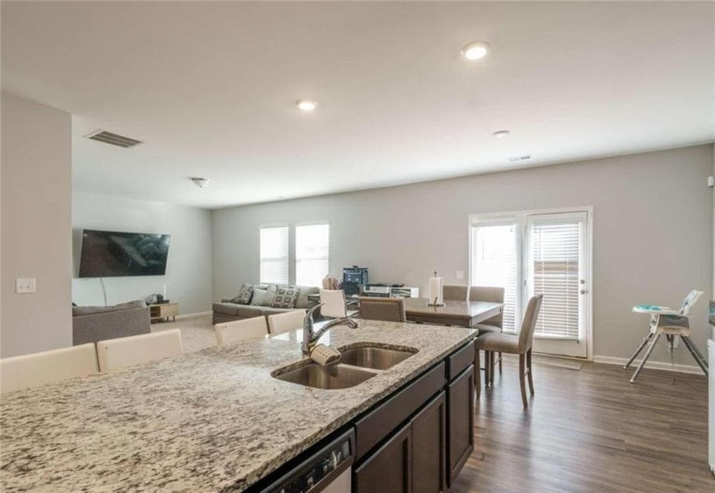 4 bedroom, 3 bathroom, 2,389 sq ft single family residence for rent at 449 McCall, Monroe, GA 30655 for $2,200 a month — photo 10