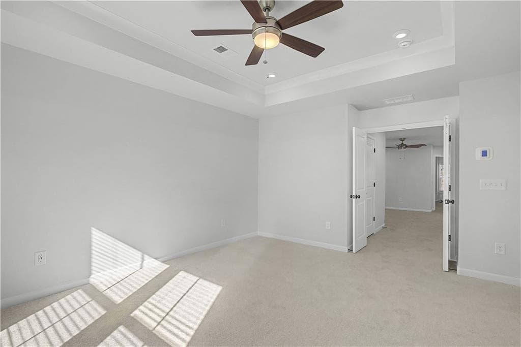 3 bedroom, 3 bathroom, 2,035 sq ft townhouse for sale at 5665 Tillman Way, Powder Springs, GA 30127 — photo 6