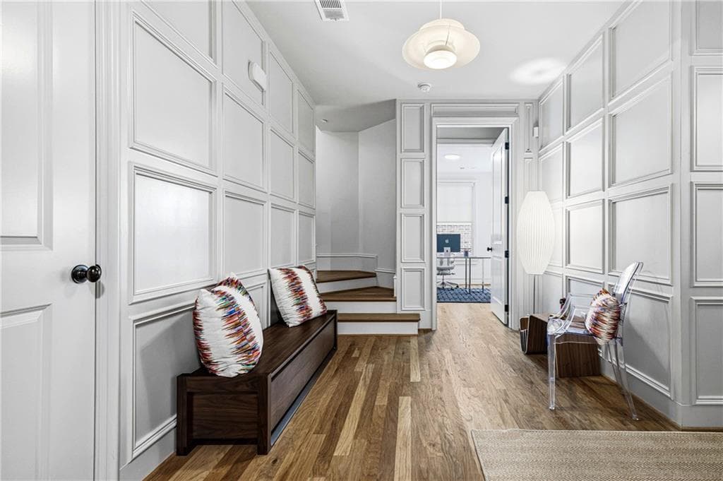 4 bedroom, 5 bathroom, 3,490 sq ft townhouse for sale at 2709 Southwell Street, Atlanta, GA 30305 — photo 7