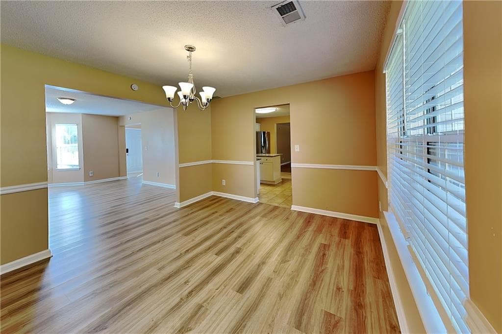 4 bedroom, 3 bathroom, 2,645 sq ft single family residence for rent at 35 Bermuda Court, Dallas, GA 30157 for $2,390 a month — photo 9