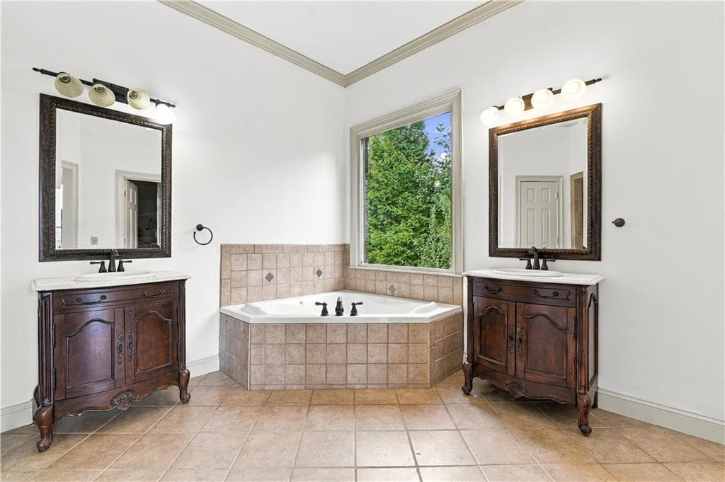 4 bedroom, 5 bathroom, 4,404 sq ft single family residence for sale at 100 Foxpaw Leaf Court, Ellijay, GA 30536 — photo 10