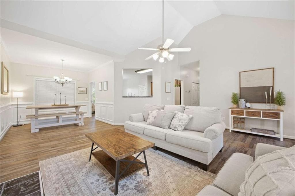 3 bedroom, 2 bathroom, 1,701 sq ft single family residence for sale at 33 Martha's Place, Cartersville, GA 30121 — photo 4
