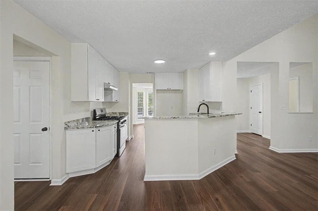 4 bedroom, 3 bathroom, 2,473 sq ft single family residence for sale at 3709 Auldyn Drive, Austell, GA 30106 — photo 10