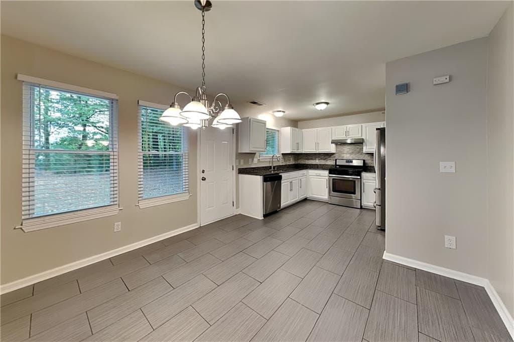 3 bedroom, 3 bathroom, 1,432 sq ft single family residence for rent at 2318 Wavetree Lane, Acworth, GA 30101 for $2,130 a month — photo 8