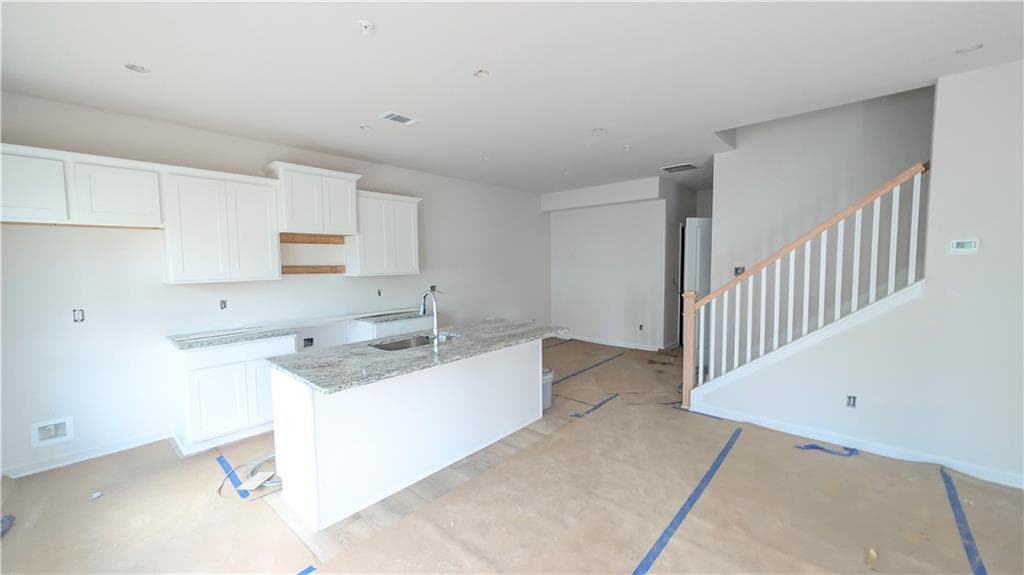 3 bedroom, 3 bathroom, 1,741 sq ft townhouse for sale at 3591 Saddleback Drive, Kennesaw, GA 30144 — photo 4