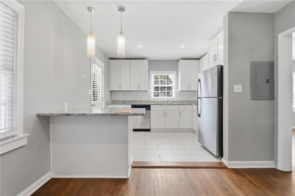 3 bedroom, 2 bathroom, 1,123 sq ft single family residence for sale at 3450 Glenwood Road, Decatur, GA 30032 — photo 10