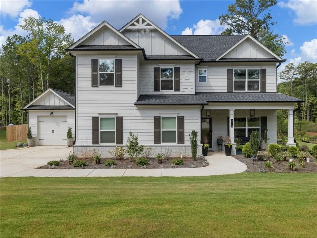 5 bedroom, 3 bathroom, 3,129 sq ft single family residence for sale at 213 Meadows Drive, Bethlehem, GA 30620