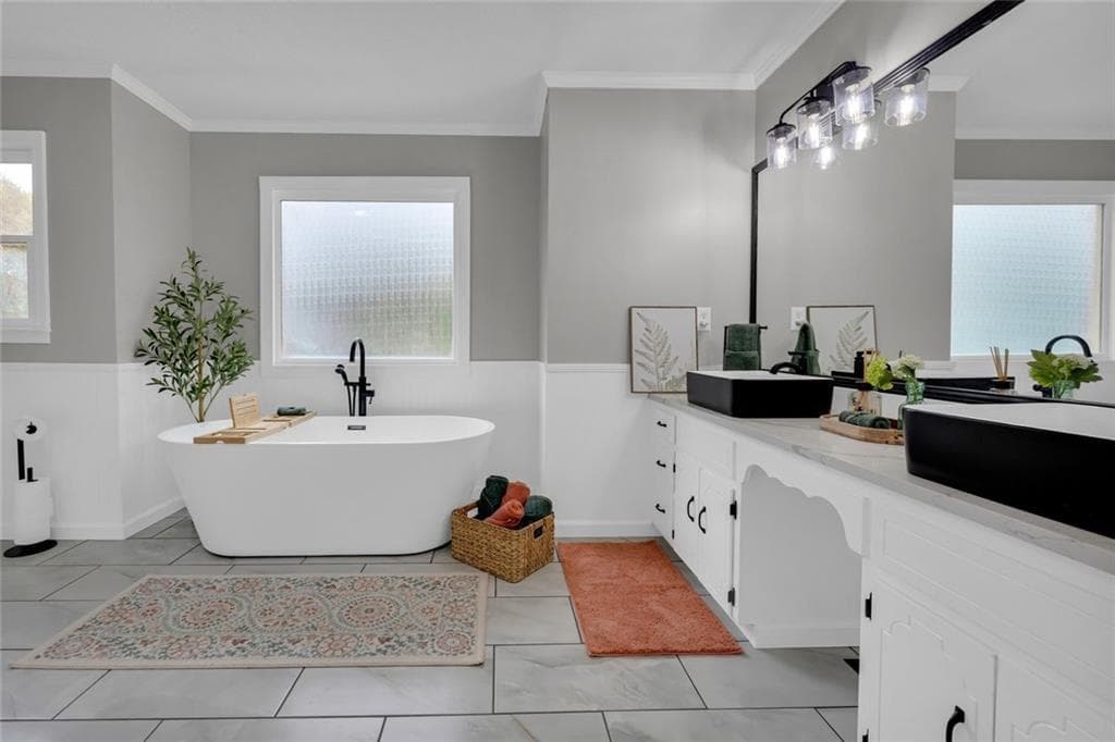 3 bedroom, 2 bathroom, 2,666 sq ft single family residence for sale at 532 Bill Watkins Road, Hoschton, GA 30548 — photo 6