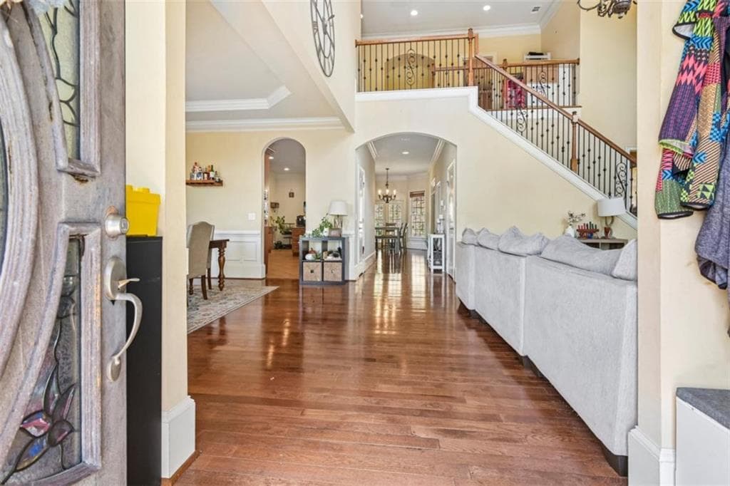 5 bedroom, 4 bathroom, 4,800 sq ft single family residence for sale at 3230 Sweetwater Drive, Cumming, GA 30041 — photo 2