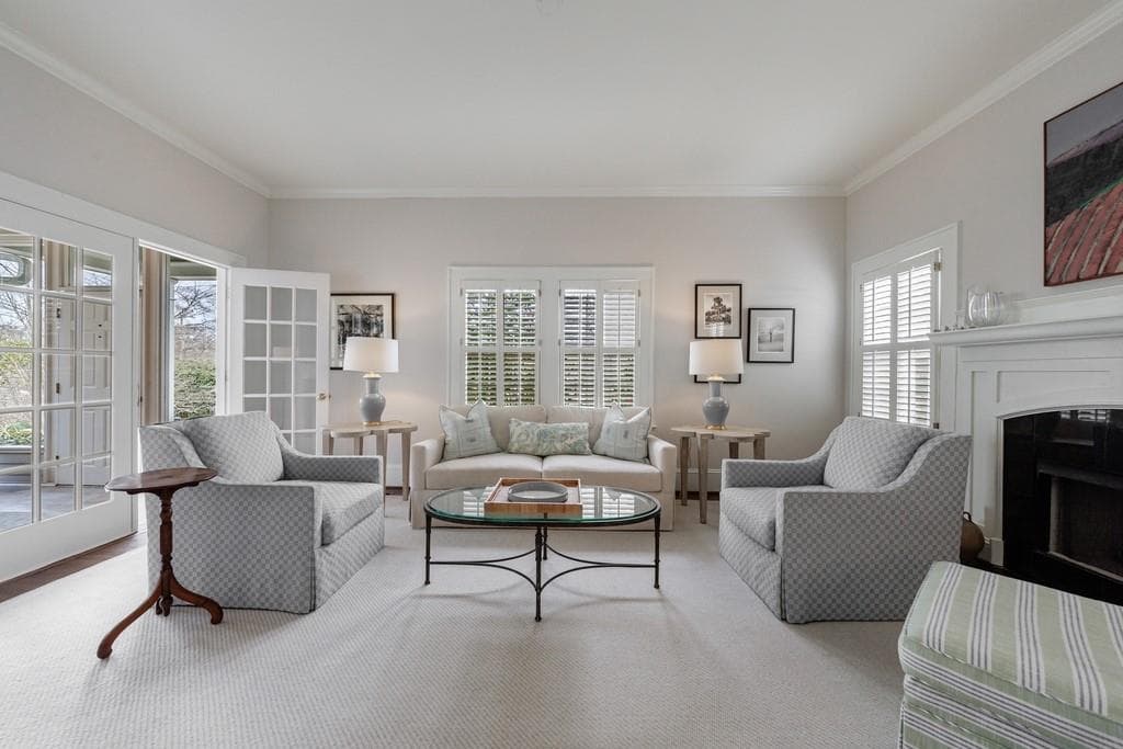 4 bedroom, 3 bathroom, 3,058 sq ft single family residence under contract at 241 Lakeview Avenue, Atlanta, GA 30305 — photo 5