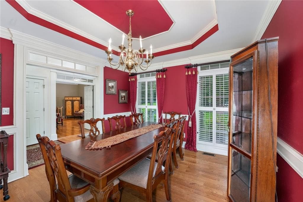 4 bedroom, 4 bathroom, 7,642 sq ft single family residence for sale at 3201 Shaw Road, Marietta, GA 30066 — photo 8