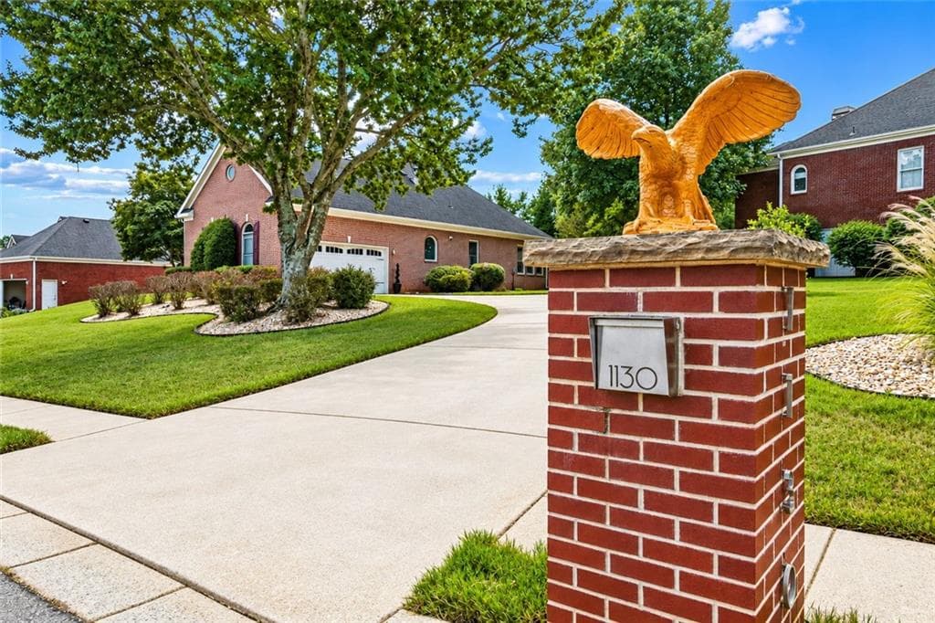 3 bedroom, 2 bathroom, 4,638 sq ft single family residence for sale at 1130 Lewis Ridge Circle, Lawrenceville, GA 30045 — photo 2