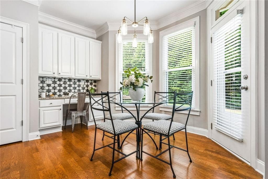 4 bedroom, 4 bathroom, 3,739 sq ft single family residence for sale at 4066 Hill House Road, Smyrna, GA 30082 — photo 8