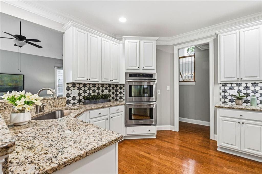 4 bedroom, 4 bathroom, 3,739 sq ft single family residence for sale at 4066 Hill House Road, Smyrna, GA 30082 — photo 10