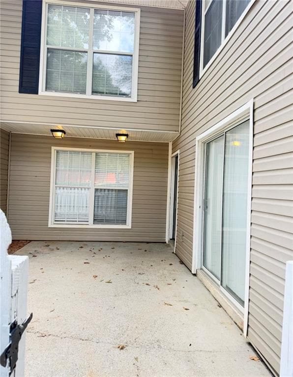 3 bedroom, 2 bathroom, 1,454 sq ft condominium for sale at 562 Trillum Court, Marietta, GA 30008 — photo 3