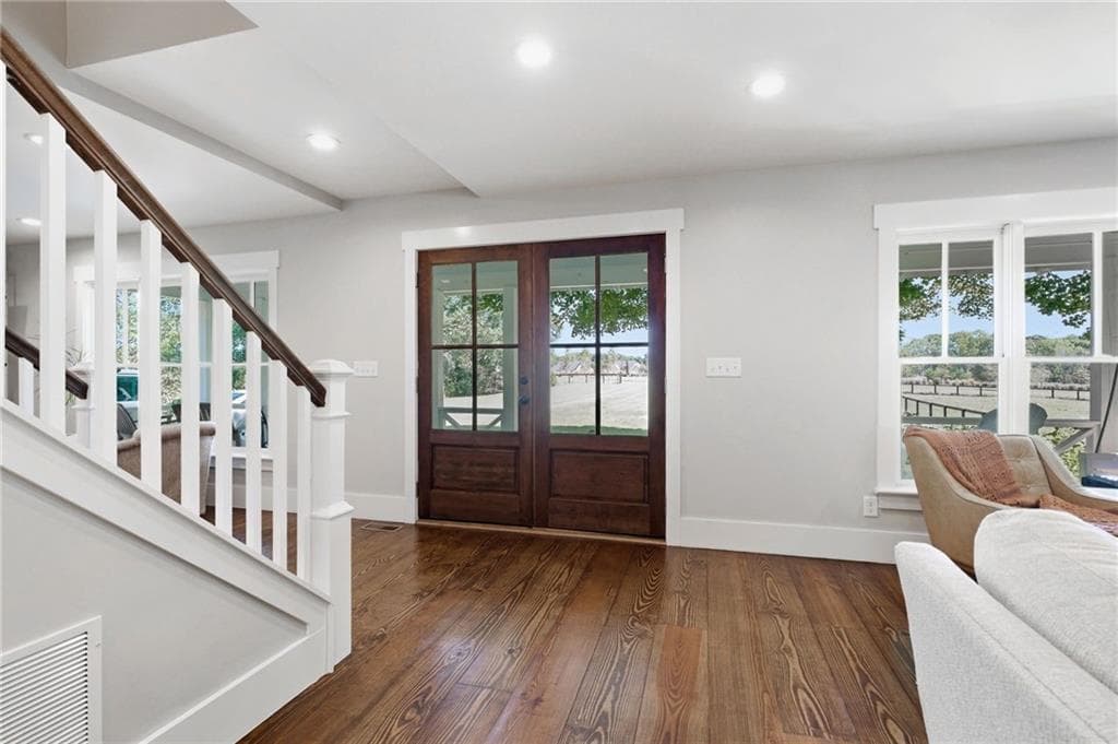 4 bedroom, 3 bathroom, 2,442 sq ft single family residence for sale at 5425 Howard Road, Cumming, GA 30040 — photo 7