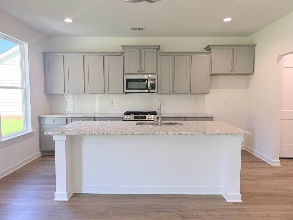 4 bedroom, 3 bathroom, 2,340 sq ft single family residence for sale at 58 Purackal Lane, Statham, GA 30666 — photo 5