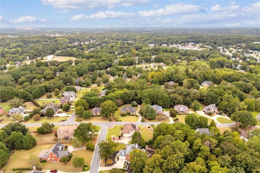 4 bedroom, 3 bathroom, 2,691 sq ft single family residence for sale at 22 St Ives Way, Winder, GA 30680 — photo 7