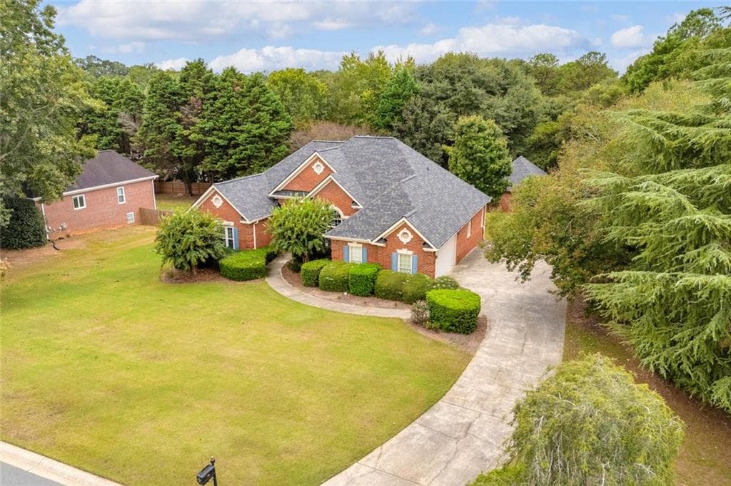 4 bedroom, 3 bathroom, 2,691 sq ft single family residence for sale at 22 St Ives Way, Winder, GA 30680 — photo 10