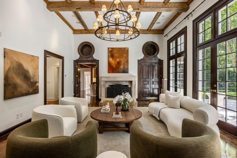 7 bedroom, 9 bathroom, 10,869 sq ft single family residence for rent at 2485 W Wesley Road, Atlanta, GA 30327 for $14,000 a month — photo 10