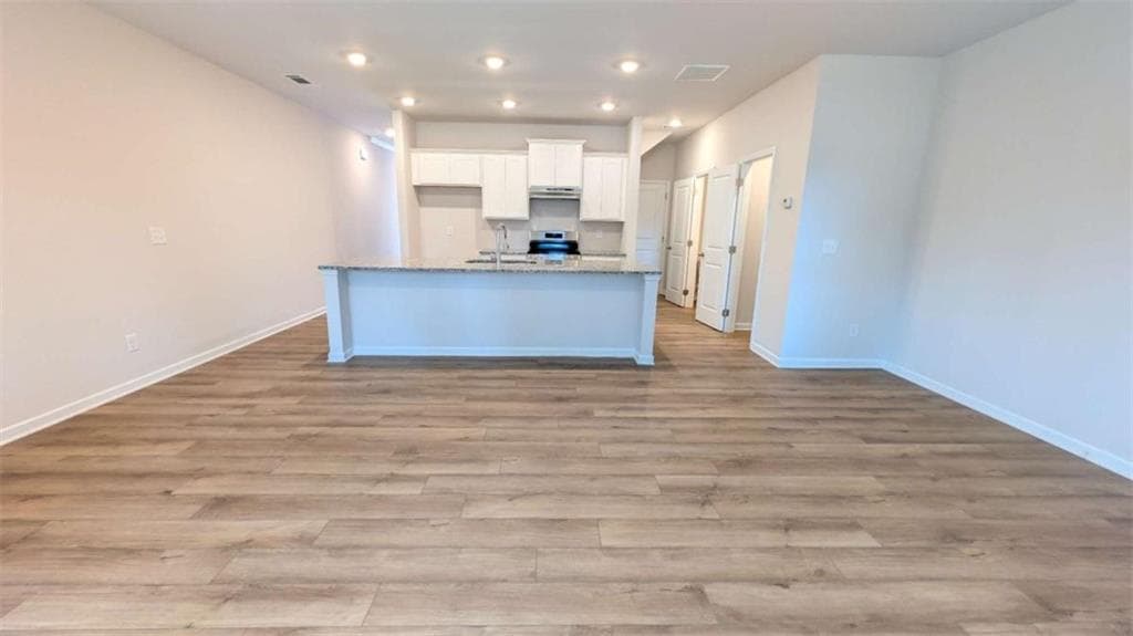 3 bedroom, 3 bathroom, 1,734 sq ft single family residence for sale at 525 Hayes Lane, Canton, GA 30115 — photo 7