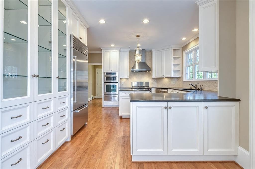 4 bedroom, 4 bathroom, 6,280 sq ft single family residence for sale at 2014 Palmetto Dunes Court, Johns Creek, GA 30097 — photo 7