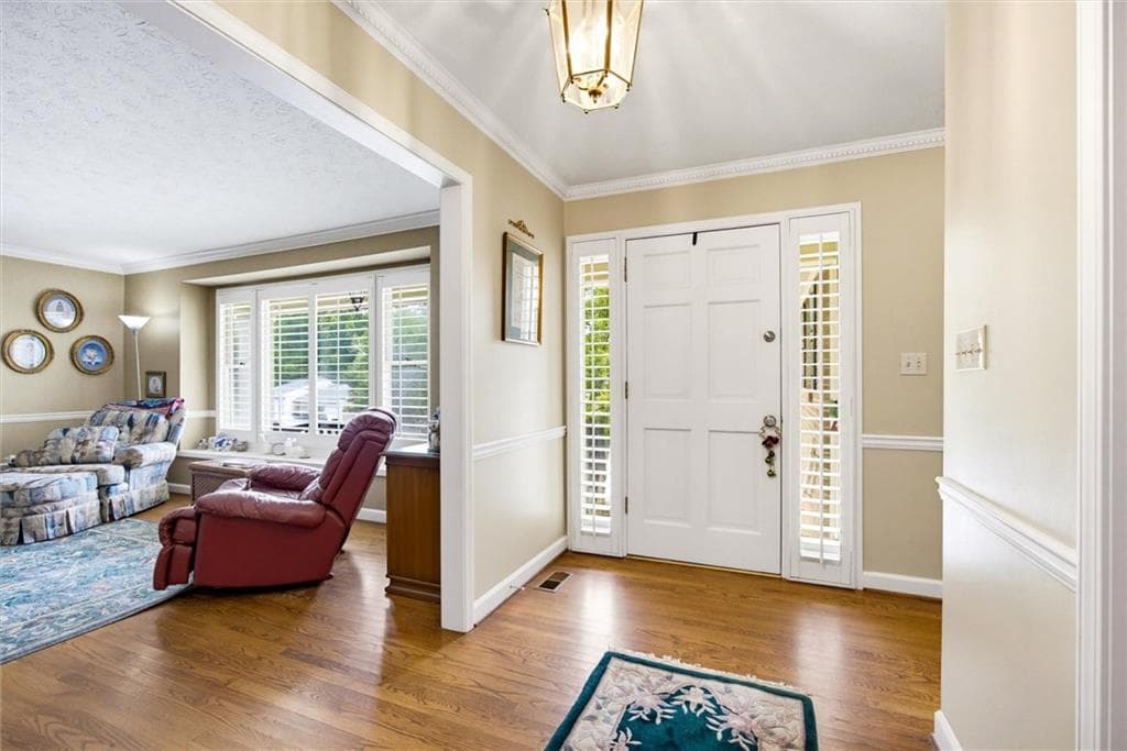 3 bedroom, 3 bathroom, 2,464 sq ft single family residence for sale at 53 Maple Valley Drive, Villa Rica, GA 30180 — photo 6