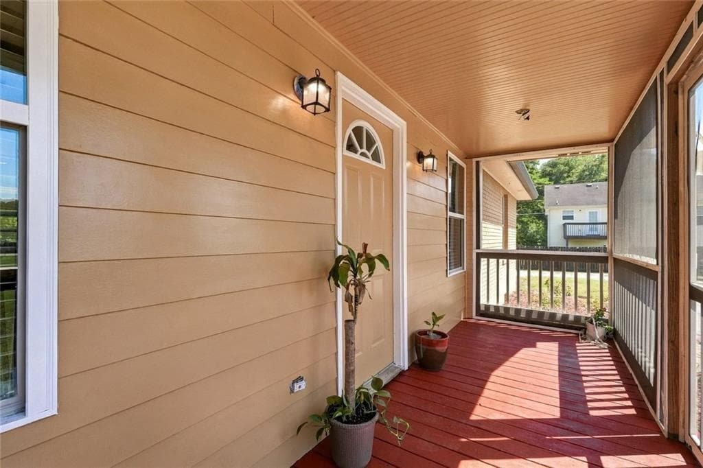 2 bedroom, 1 bathroom, 1,040 sq ft single family residence for sale at 600 Cannon Drive, Social Circle, GA 30025 — photo 2