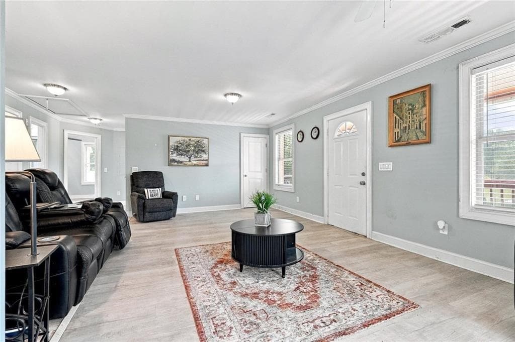 2 bedroom, 1 bathroom, 1,040 sq ft single family residence for sale at 600 Cannon Drive, Social Circle, GA 30025 — photo 4