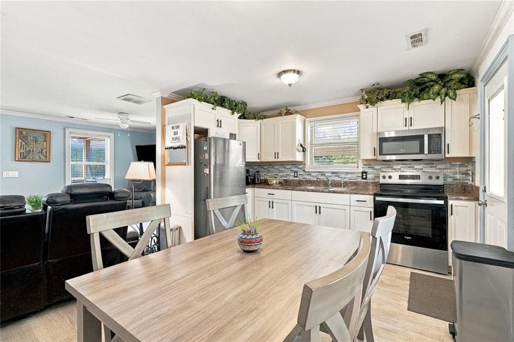 2 bedroom, 1 bathroom, 1,040 sq ft single family residence for sale at 600 Cannon Drive, Social Circle, GA 30025 — photo 7