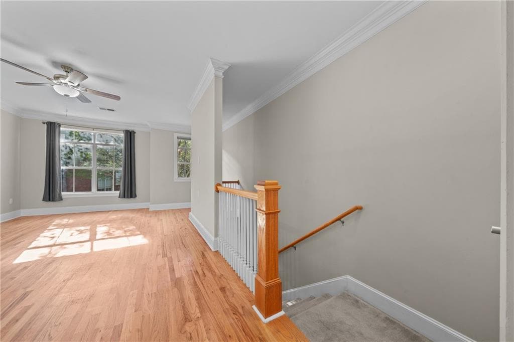 3 bedroom, 3 bathroom, 1,726 sq ft townhouse for rent at 5480 Glenridge Park, Sandy Springs, GA 30342 for $3,300 a month — photo 7