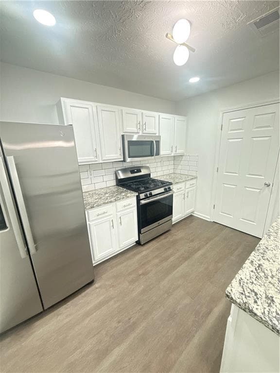 3 bedroom, 3 bathroom, 1,434 sq ft townhouse for sale at 3180 Panthers Trace, Decatur, GA 30034 — photo 8