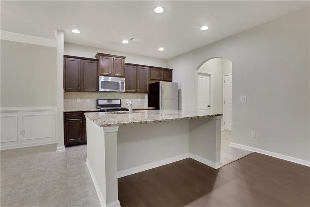3 bedroom, 3 bathroom, 2,114 sq ft townhouse for rent at 2521 Morgan Chase Drive, Buford, GA 30519 for $2,250 a month — photo 8