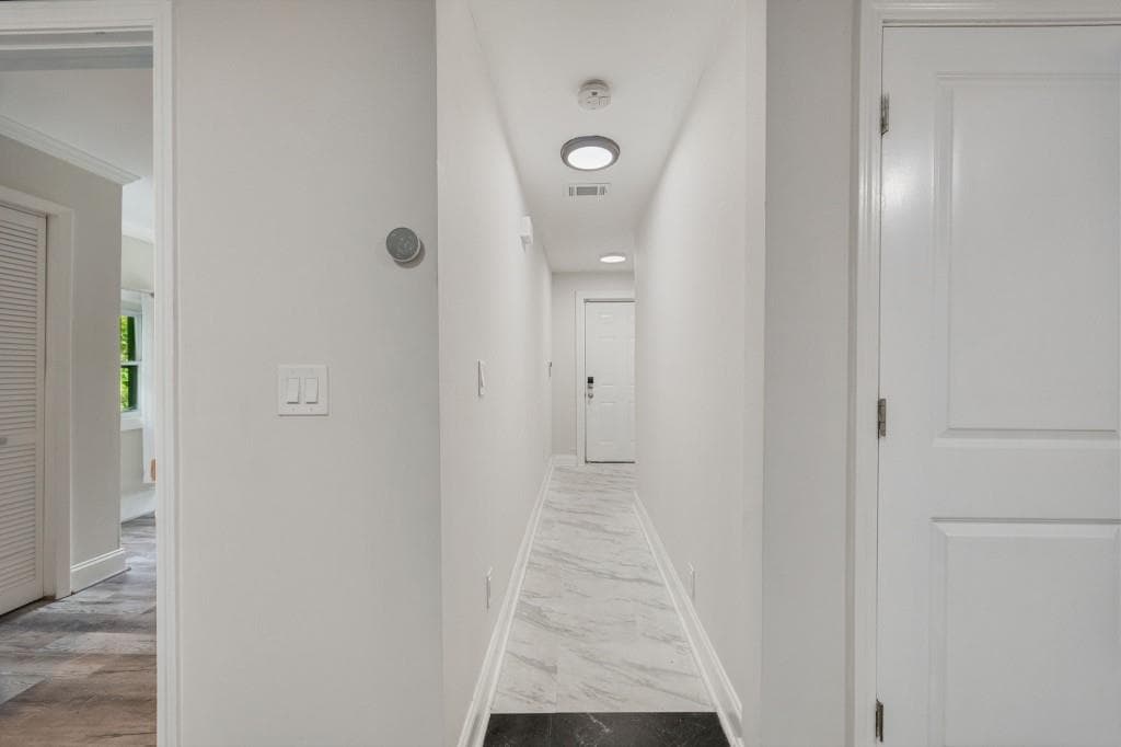 4 bedroom, 2 bathroom, 1,200 sq ft single family residence for sale at 1268 Ladd Street, Atlanta, GA 30310 — photo 5