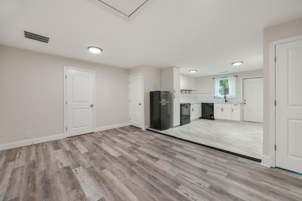 4 bedroom, 2 bathroom, 1,200 sq ft single family residence for sale at 1268 Ladd Street, Atlanta, GA 30310 — photo 6