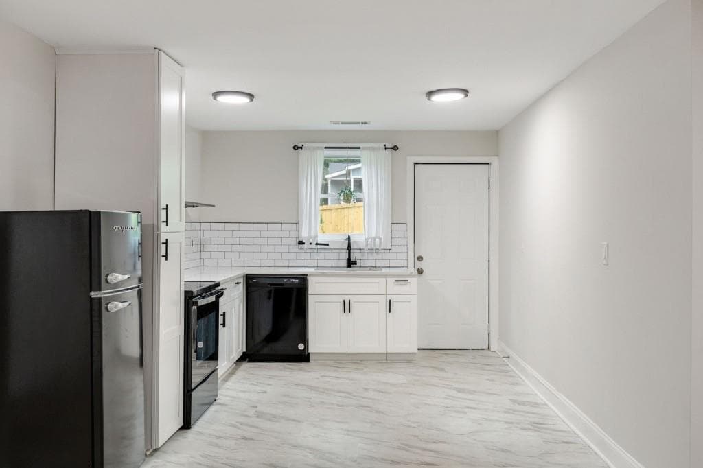 4 bedroom, 2 bathroom, 1,200 sq ft single family residence for sale at 1268 Ladd Street, Atlanta, GA 30310 — photo 8