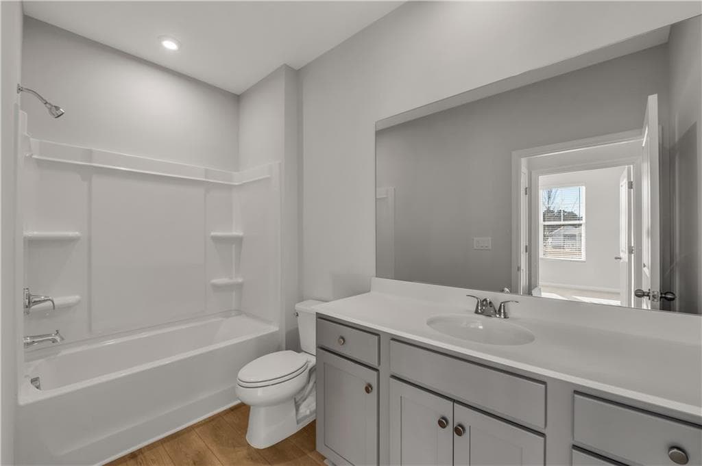 4 bedroom, 3 bathroom, 2,729 sq ft single family residence for rent at 313 Brighton Bend Lane, Acworth, GA 30102 for $3,000 a month — photo 9