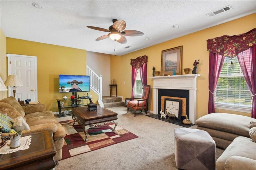 5 bedroom, 3 bathroom, 2,914 sq ft single family residence for sale at 3993 Smithfield Lane, Ellenwood, GA 30294 — photo 6