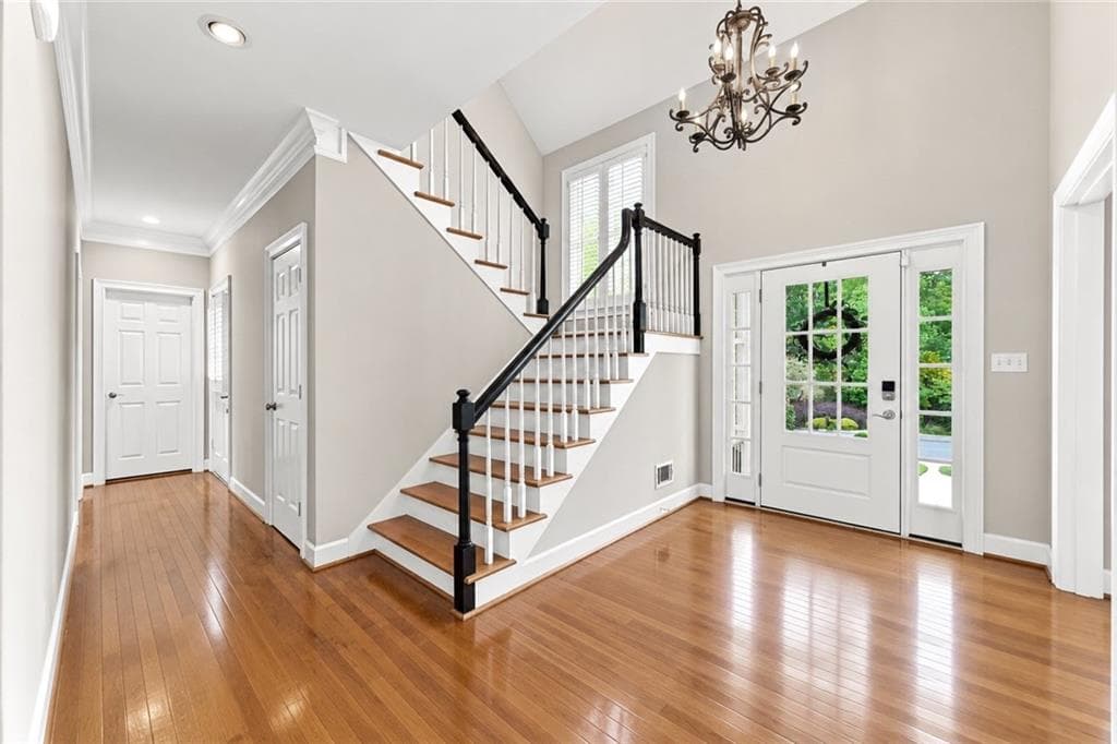 4 bedroom, 3 bathroom, 2,421 sq ft single family residence for rent at 2600 Club Springs Drive, Roswell, GA 30076 for $4,600 a month — photo 7