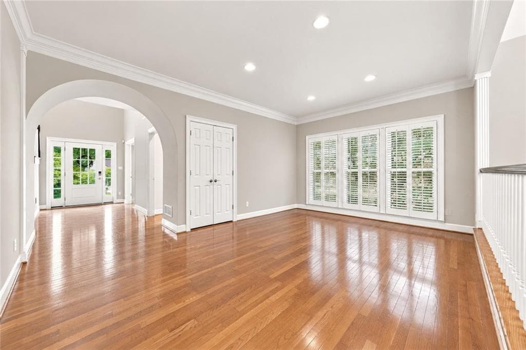 4 bedroom, 3 bathroom, 2,421 sq ft single family residence for rent at 2600 Club Springs Drive, Roswell, GA 30076 for $4,600 a month — photo 10