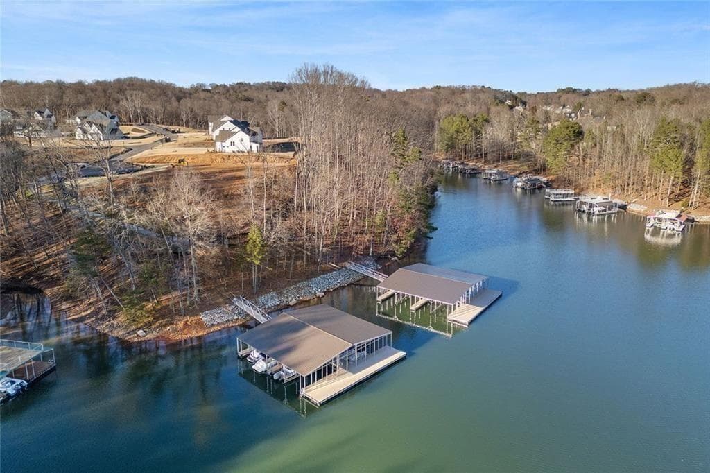 4 bedroom, 4 bathroom, 3,057 sq ft single family residence for sale at 8345 Beryl Overlook, Gainesville, GA 30506 — photo 3