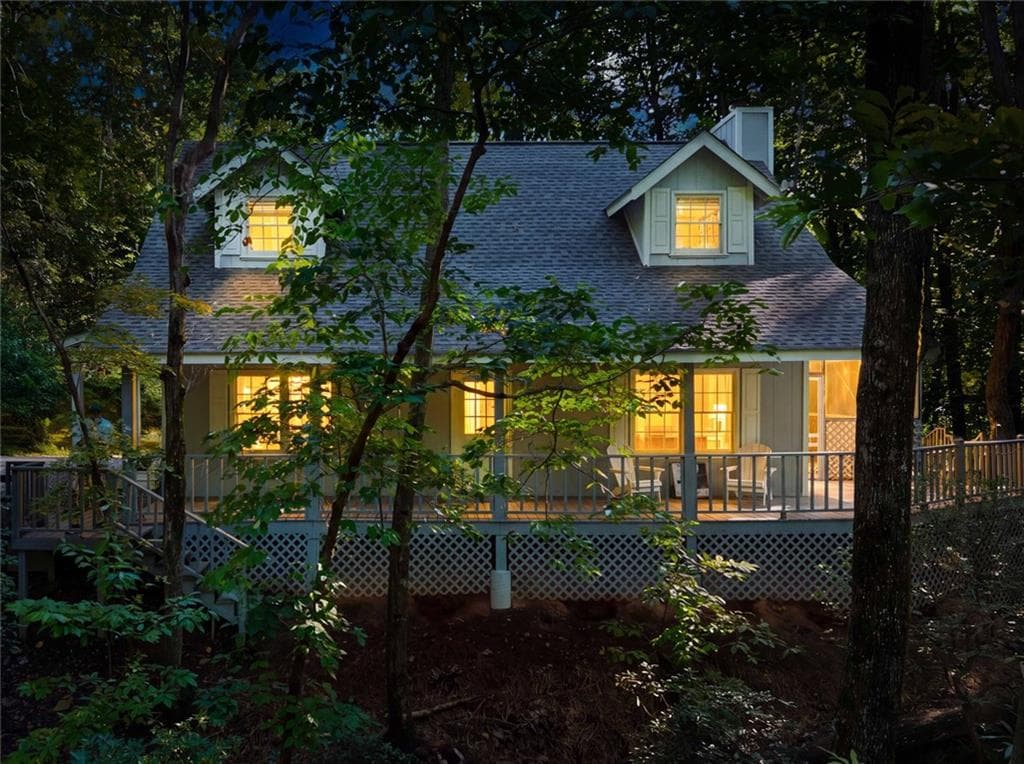 3 bedroom, 2 bathroom, 1,500 sq ft single family residence for sale at 202 Crystal Hills, Clarkesville, GA 30523 — photo 2