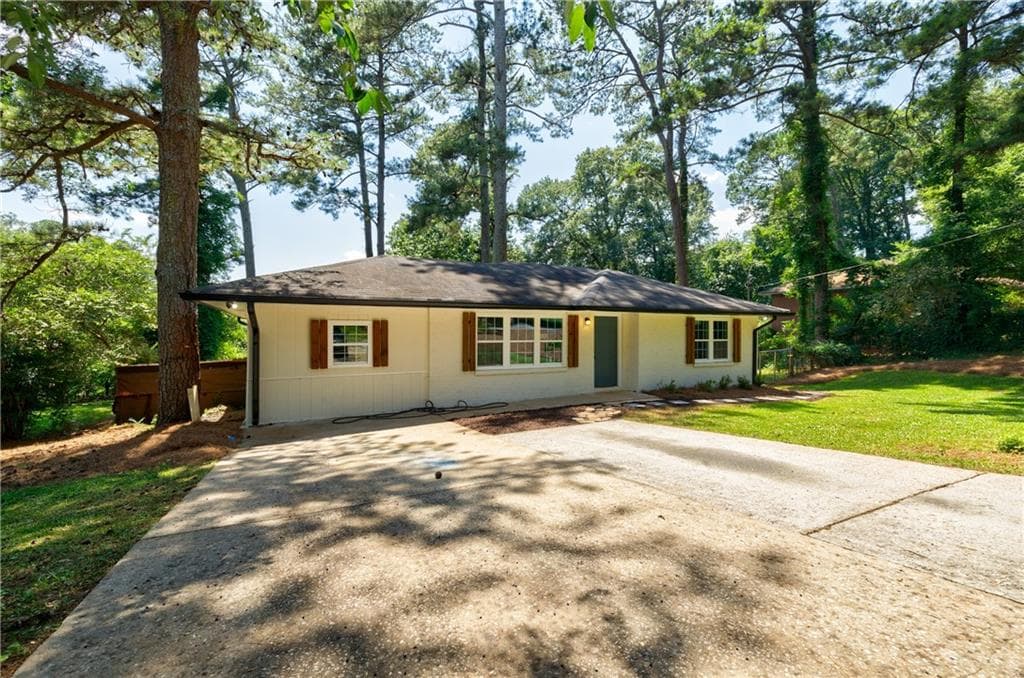 3 bedroom, 3 bathroom, 1,268 sq ft single family residence for rent at 3365 Knott Street, Duluth, GA 30096 for $2,495 a month — photo 1 of 67