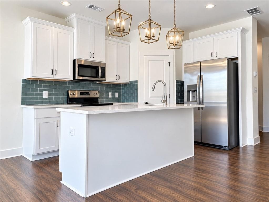 3 bedroom, 3 bathroom, 1,774 sq ft single family residence for sale at 78 Auburn Woods Drive, Auburn, GA 30011 — photo 3