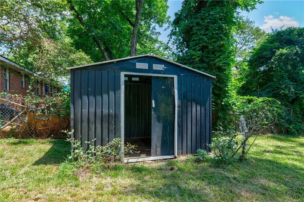 3 bedroom, 3 bathroom, 1,268 sq ft single family residence for rent at 3365 Knott Street, Duluth, GA 30096 for $2,495 a month — photo 7