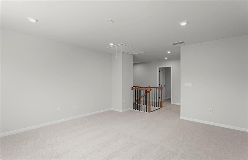 4 bedroom, 3 bathroom, 2,649 sq ft single family residence for sale at 728 Mirror Lake Parkway, Villa Rica, GA 30180 — photo 7