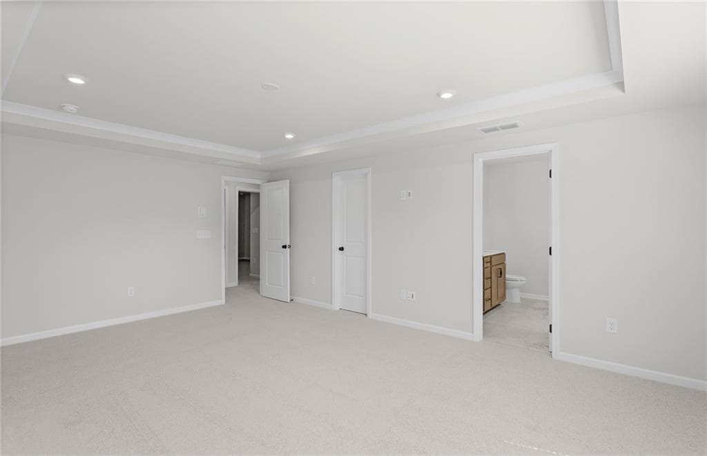 4 bedroom, 3 bathroom, 2,649 sq ft single family residence for sale at 728 Mirror Lake Parkway, Villa Rica, GA 30180 — photo 8